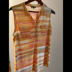 Cool and comfy sleeveless Blouse